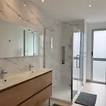 Apartment Avec Terrasse - Proche Et Centre *