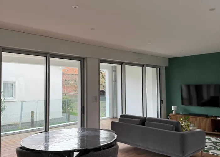 Avec Terrasse - Proche Et Centre Royan