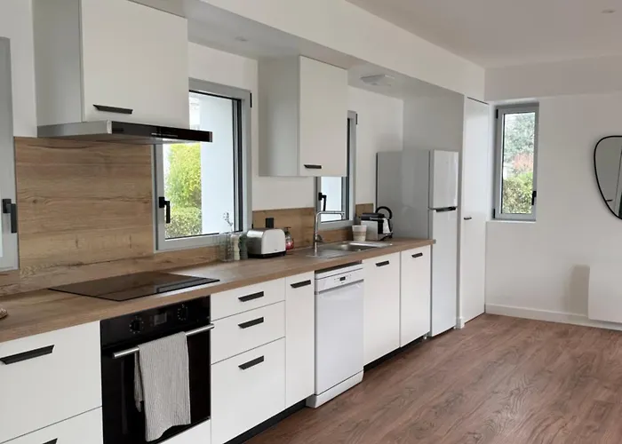 Avec Terrasse - Proche Et Centre Apartment